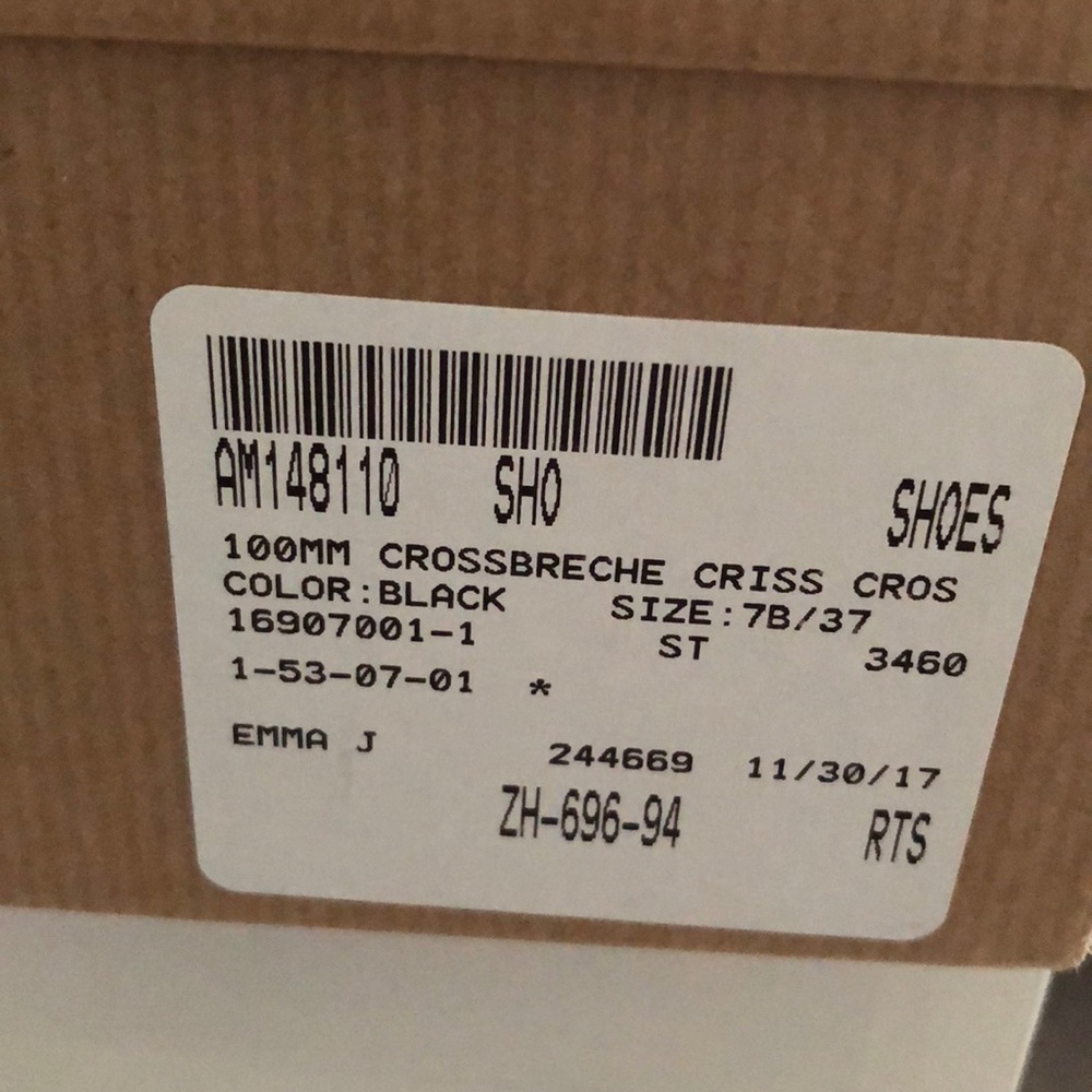 $600